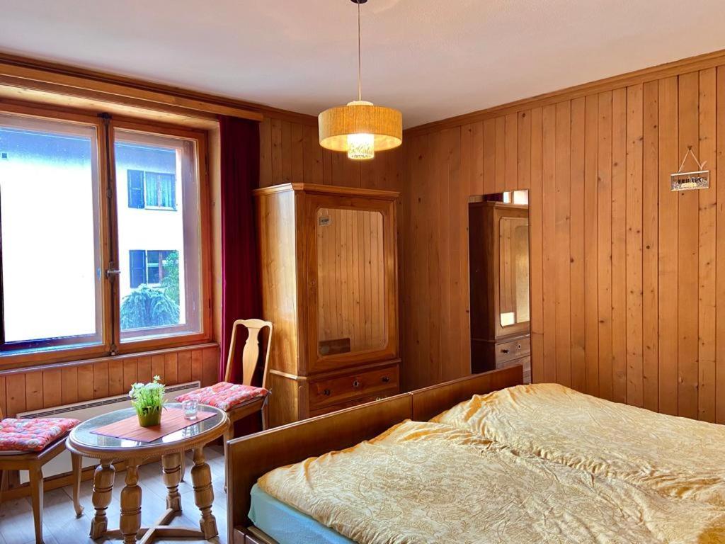 Bed and Breakfast Chasa Sassalbo Poschiavo Exterior foto